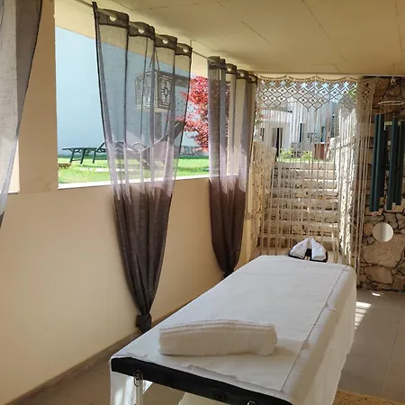 Shamare & Wellness * Hrpelje