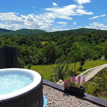 Shamare & Wellness *