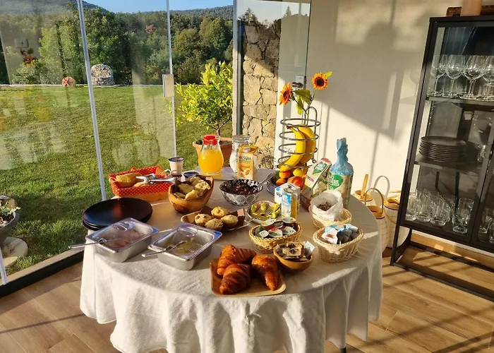 Shamare & Wellness *